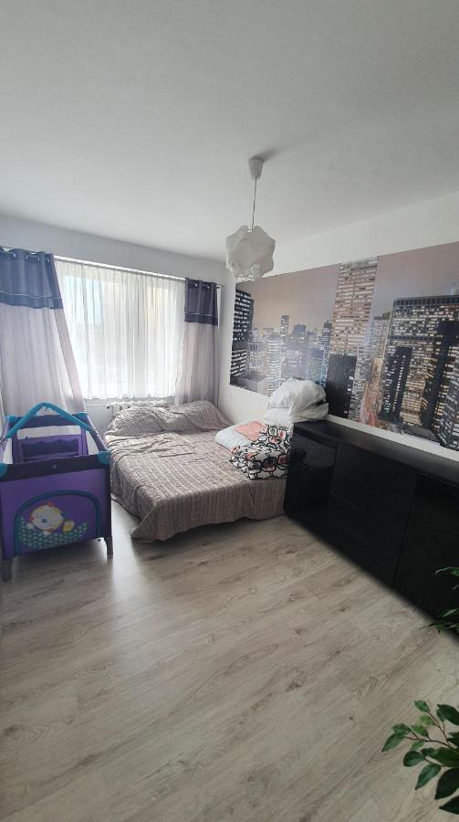 Apartament New Jork Олщин Екстериор снимка